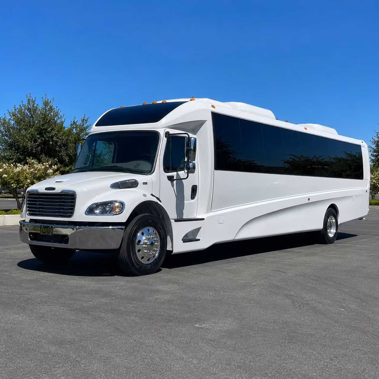 25 passenger minibus
