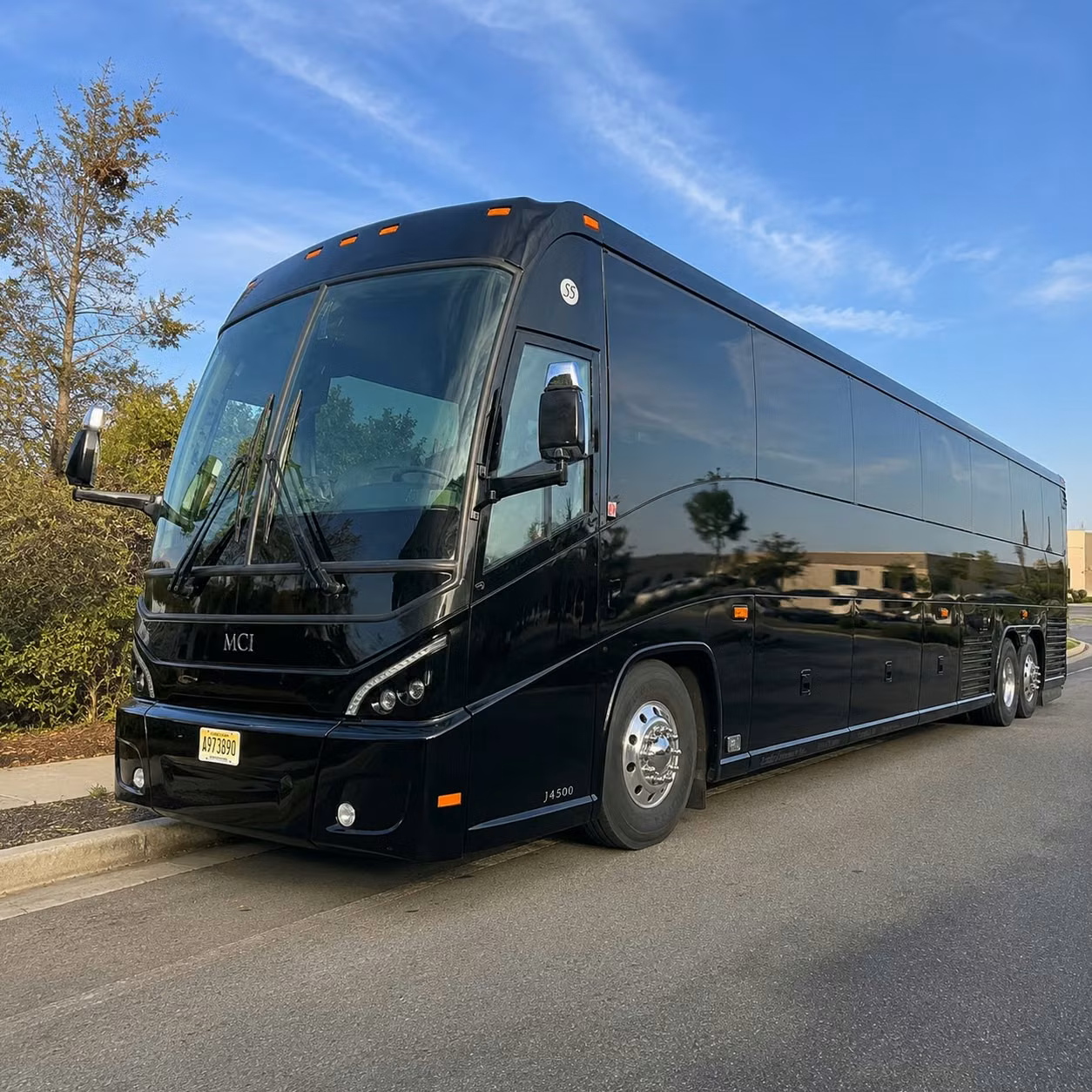 you can find and book employee transportation in kent and any nearby city